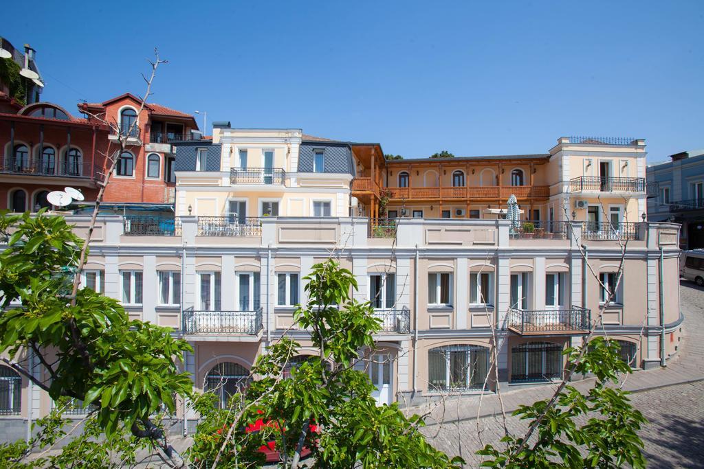 Hotel Gtm Kapan Tiflis Exterior foto