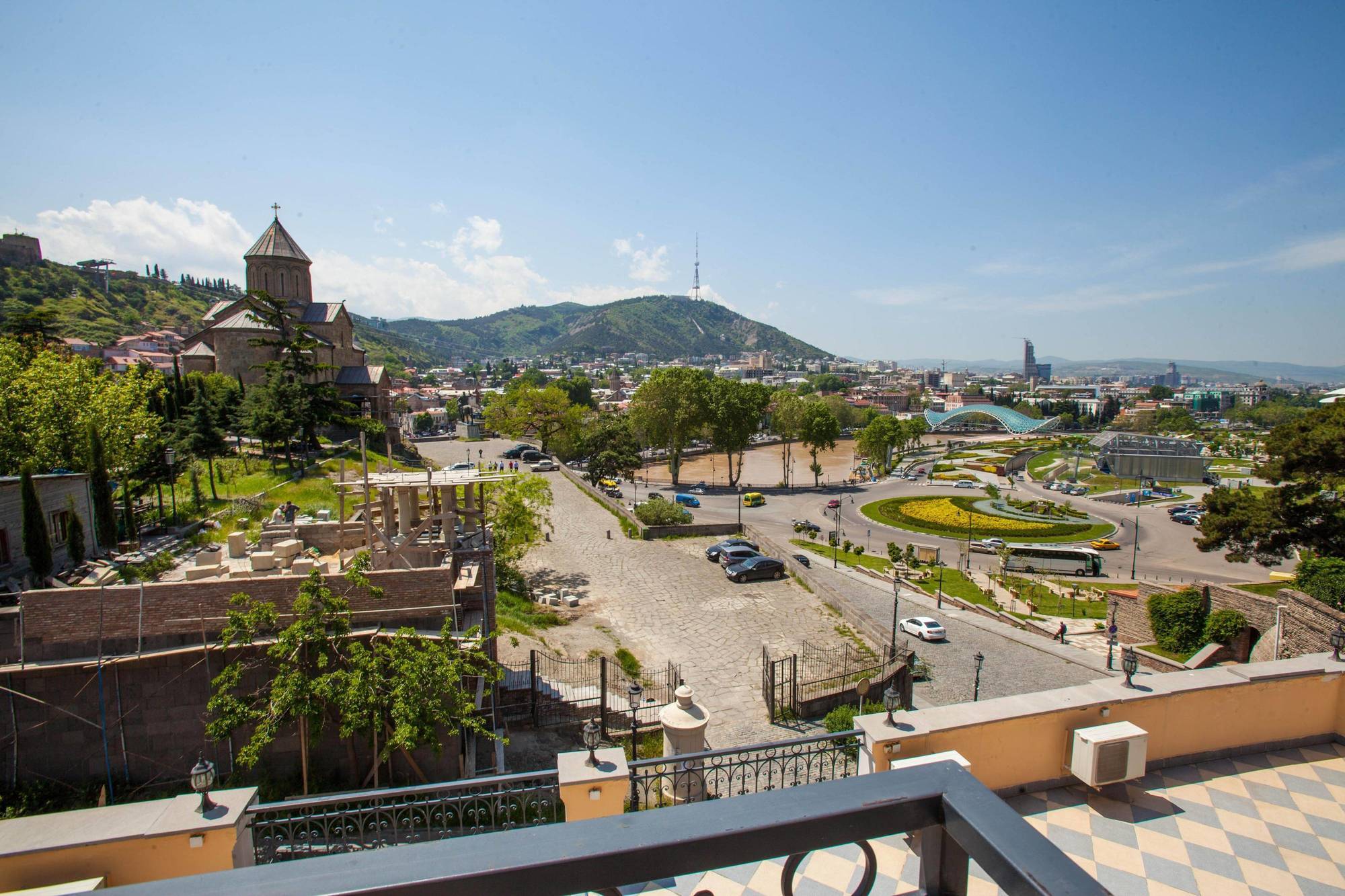 Hotel Gtm Kapan Tiflis Exterior foto